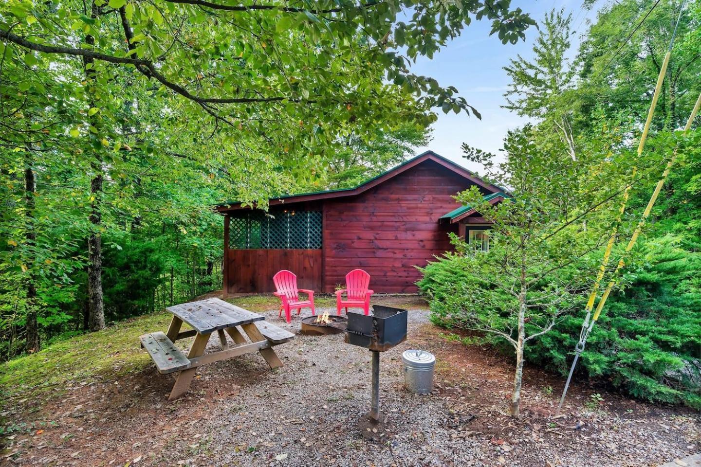 Romantic Mtn Cabin Hot Tub & Jacuzzi Views Sevierville Exterior foto
